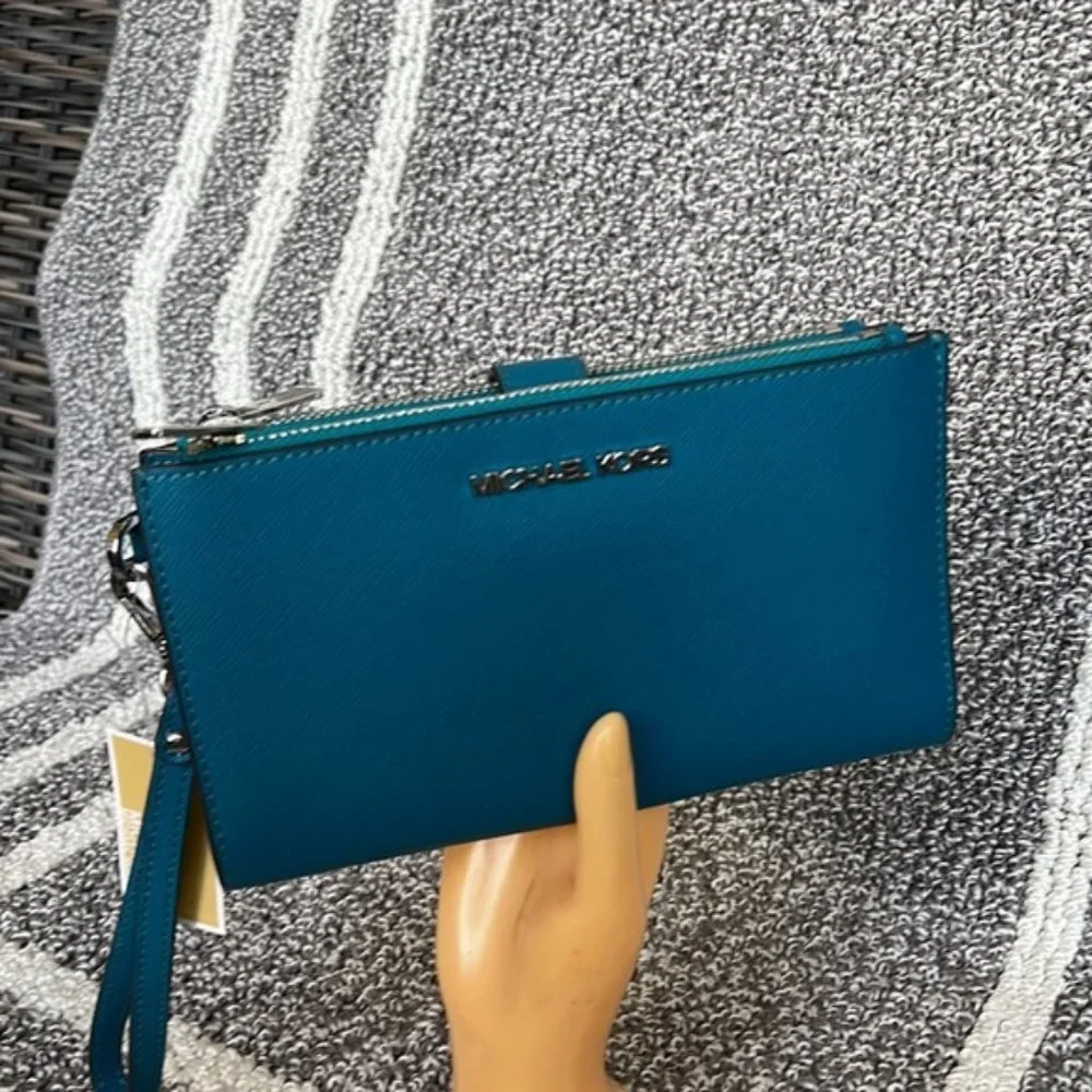 Michael Kors Large Double Zip Leather Wallet Wristlet Phone Case Lagoon